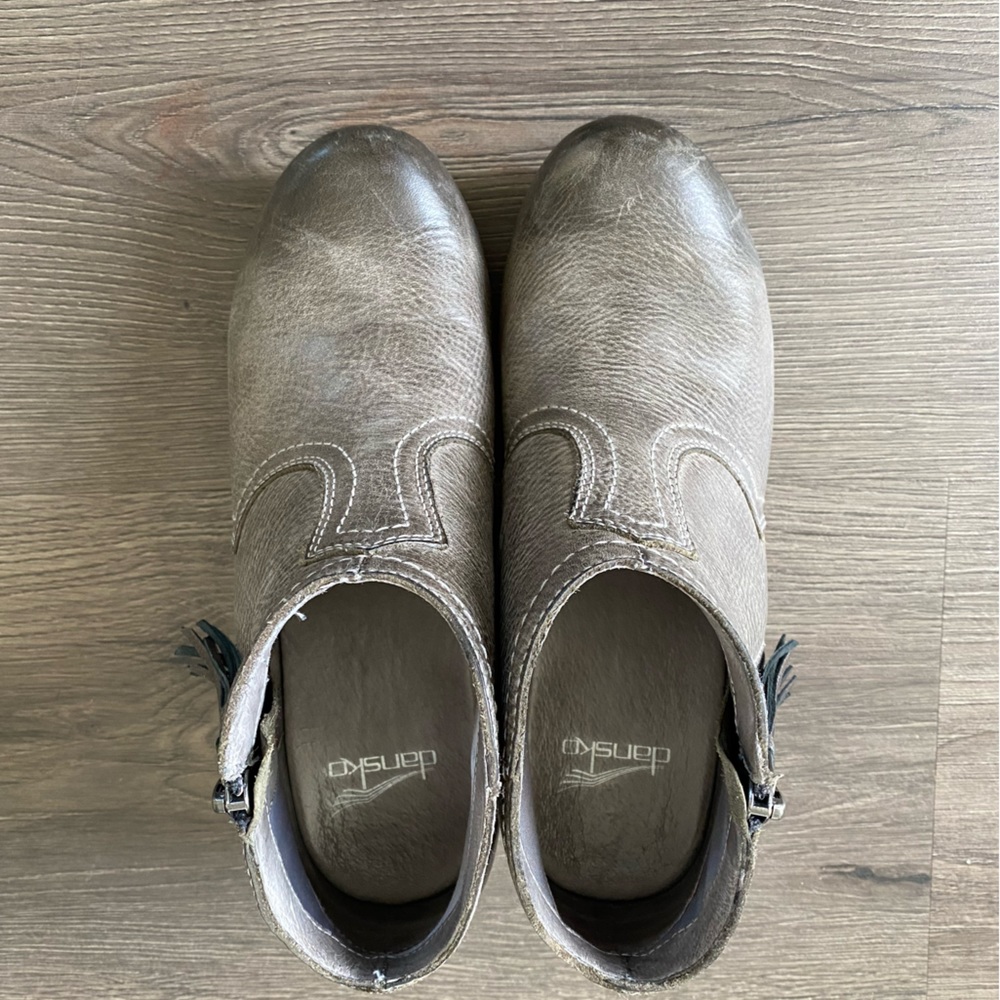 Dansko boots size 8